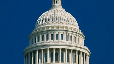 U.S. Senate Pushes to Remove SEC From Crypto Oversight in Landmark Move