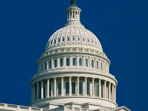 U.S. Senate Pushes to Remove SEC From Crypto Oversight in Landmark Move